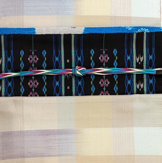 <span class="title">人気の沖縄染織をチャーミングセールで！</span>