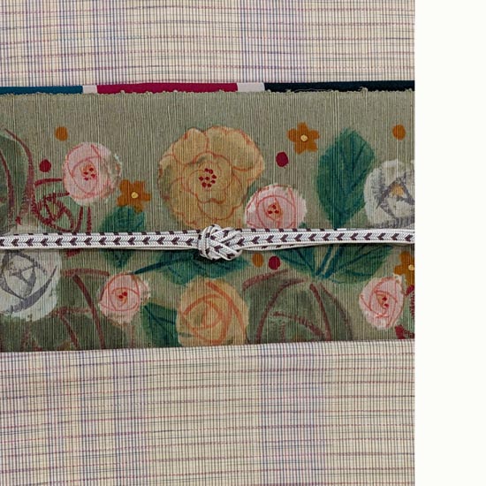 <span class="title">日本三大紬やレア紬、作家ものやオリジナル生き物などなど冬のセールで！</span>