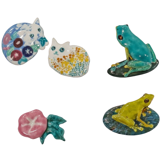 <span class="title">七宝焼きの帯留　入荷します</span>