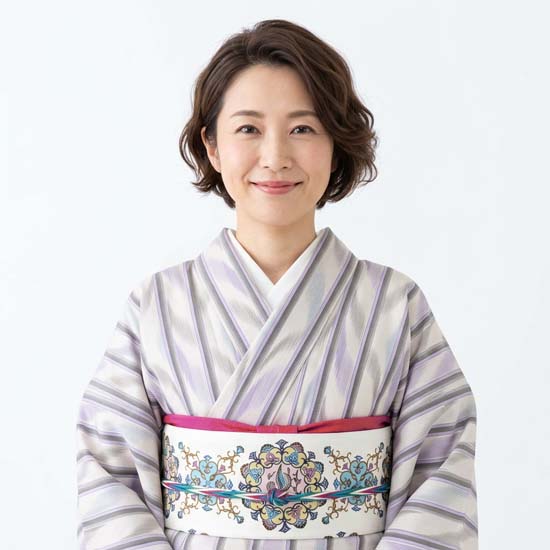 <span class="title">同じ着物と帯で　小物だけ替えてみるコーデ。小物のお話</span>